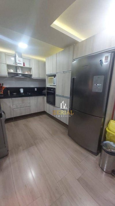 Sobrado, 3 quartos, 270 m² - Foto 5