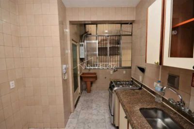 Apartamento, 3 quartos, 140 m² - Foto 1
