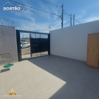 Casa, 4 quartos, 150 m² - Foto 1
