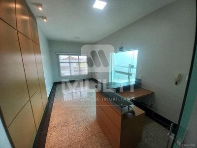 Casa, 1 quarto, 545 m² - Foto 2