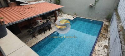Casa, 6 quartos, 300 m² - Foto 1