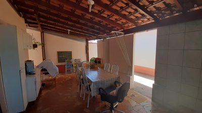 Casa, 3 quartos, 130 m² - Foto 1