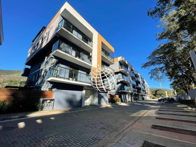 Apartamento, 3 quartos, 185 m² - Foto 1