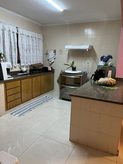 Casa, 2 quartos, 232 m² - Foto 1