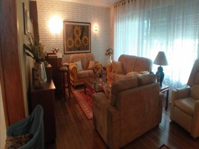 Casa, 3 quartos, 218 m² - Foto 4