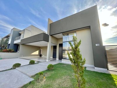 Casa, 3 quartos, 223 m² - Foto 1