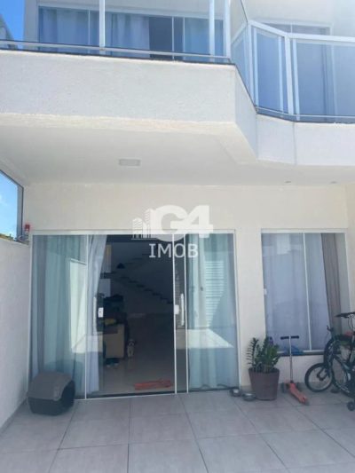 Casa, 3 quartos, 230 m² - Foto 1