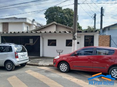 Casa, 3 quartos, 224 m² - Foto 1