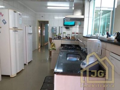 Sobrado, 3 quartos, 200 m² - Foto 2