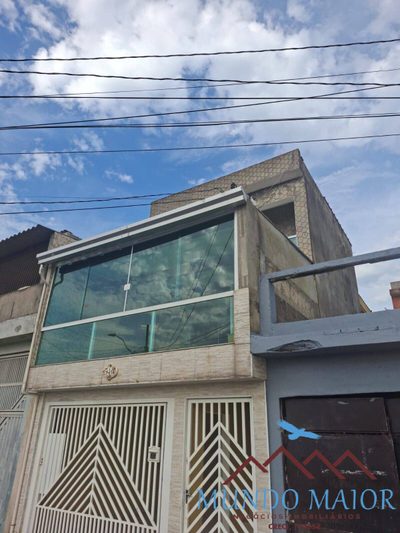 Casa, 3 quartos, 197 m² - Foto 1