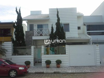 Sobrado, 3 quartos, 185 m² - Foto 1