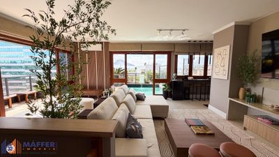 Cobertura, 3 quartos, 209 m² - Foto 2