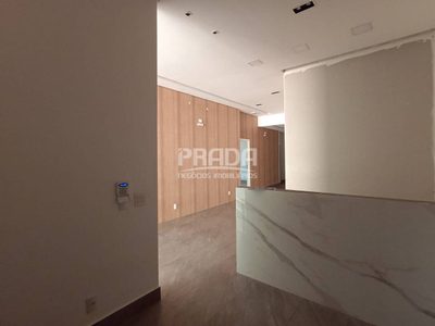 Sala-Conjunto, 300 m² - Foto 1