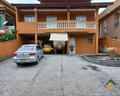 Casa, 5 quartos, 220 m² - Foto 1