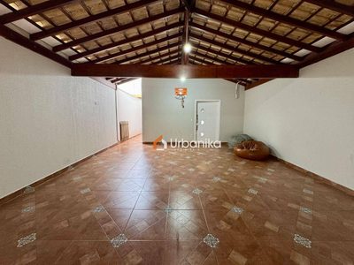 Casa, 3 quartos, 250 m² - Foto 2