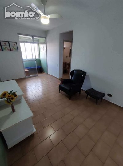 Casa, 2 quartos, 68 m² - Foto 1