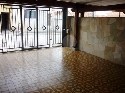 Sobrado, 3 quartos, 244 m² - Foto 2