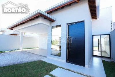 Casa, 3 quartos, 121 m² - Foto 1