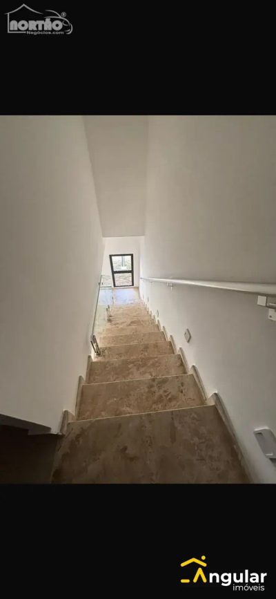 Casa, 3 quartos, 138 m² - Foto 4