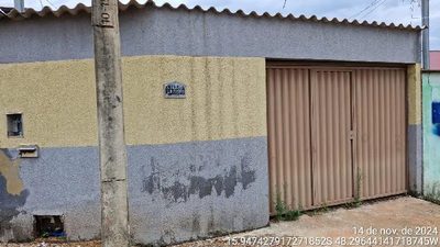 Casa, 2 quartos, 182 m² - Foto 1