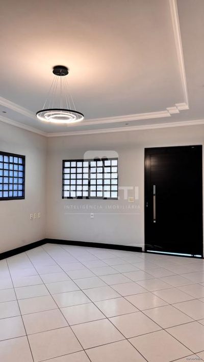 Casa, 3 quartos, 158 m² - Foto 1