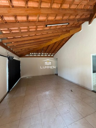 Casa, 3 quartos, 250 m² - Foto 1
