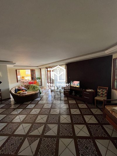 Casa, 6 quartos, 640 m² - Foto 2