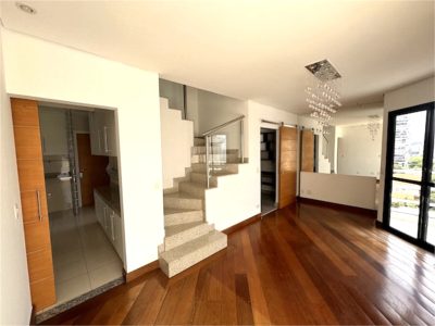 Cobertura, 3 quartos, 174 m² - Foto 2