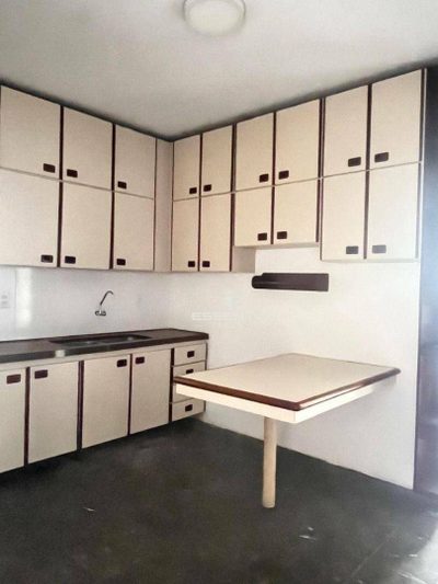 Casa, 4 quartos, 240 m² - Foto 2