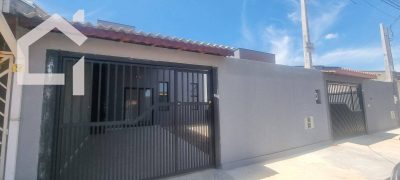 Casa, 3 quartos, 95 m² - Foto 1
