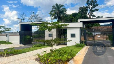 Sobrado, 3 quartos, 204 m² - Foto 1