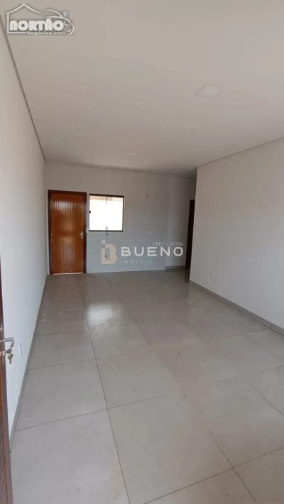 Casa, 3 quartos, 63 m² - Foto 2