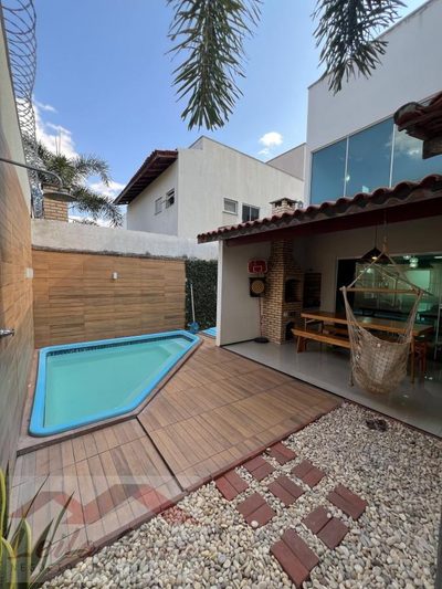 Casa de Condomínio, 4 quartos - Foto 1