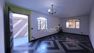 Casa, 4 quartos, 250 m² - Foto 4