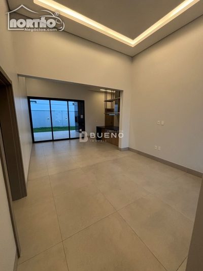 Casa, 2 quartos, 185 m² - Foto 2