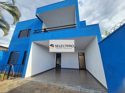 Casa, 5 quartos, 220 m² - Foto 2