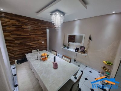 Sobrado, 3 quartos, 252 m² - Foto 1