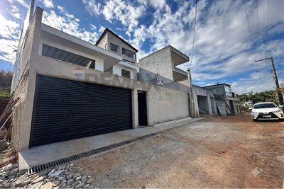 Casa, 4 quartos, 267 m² - Foto 2