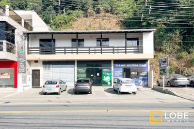 Casa, 4 quartos, 448 m² - Foto 1