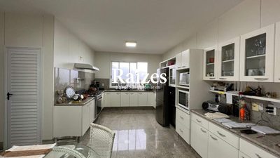 Casa, 4 quartos, 350 m² - Foto 4