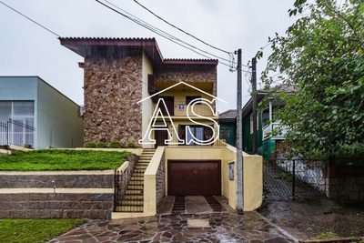 Casa, 3 quartos, 329 m² - Foto 1