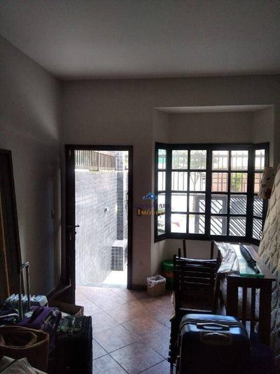 Casa, 4 quartos, 266 m² - Foto 1