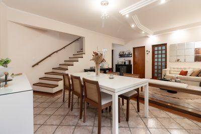 Casa, 3 quartos, 223 m² - Foto 2
