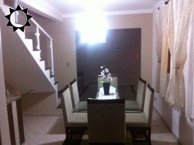 Casa, 3 quartos, 230 m² - Foto 1
