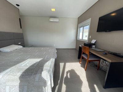 Casa, 4 quartos, 446 m² - Foto 4