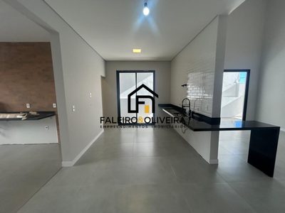 Casa, 3 quartos, 181 m² - Foto 2