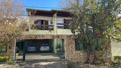 Casa, 4 quartos, 315 m² - Foto 1