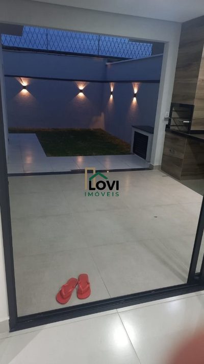 Casa, 3 quartos, 201 m² - Foto 2