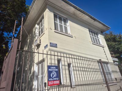 Casa, 3 quartos, 259 m² - Foto 1