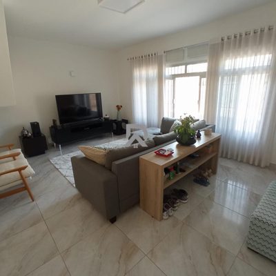 Casa, 3 quartos, 206 m² - Foto 2